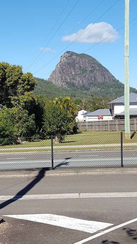 Photo: Glass House Mountains State School